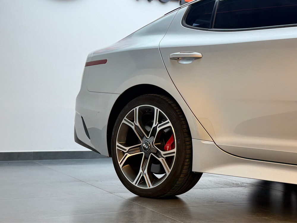 Kia Stinger GT 218 - 6