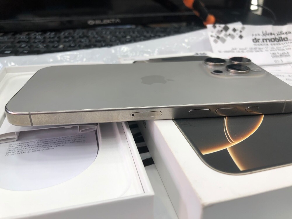 iphone 16 pro max - 5