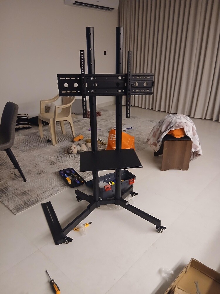Big Mobile TV stand Troilly wheels - 2