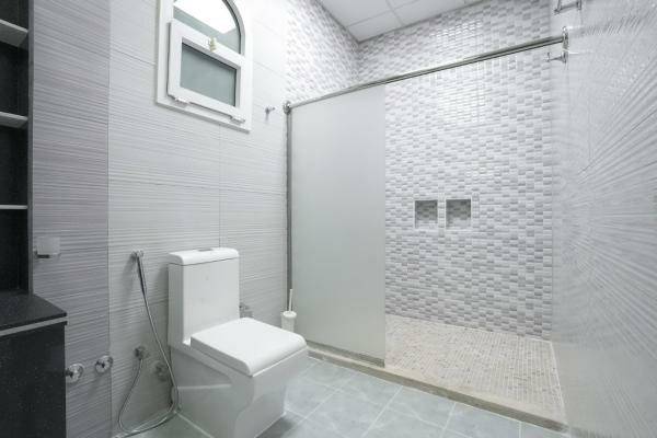 5 BR VILLA | POOL & GYM | 2 MO FREE - 9