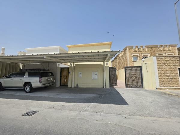 للبيع فيلا مؤجرة - الخريطيات - 2