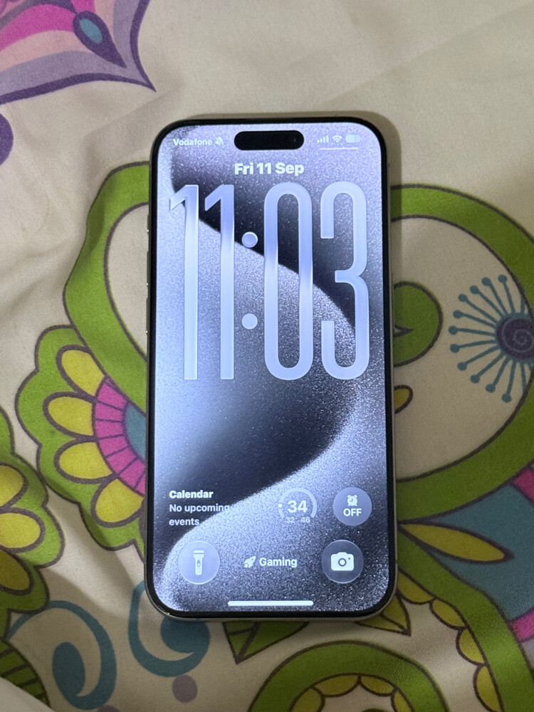 very nice phone nicely used  - 3