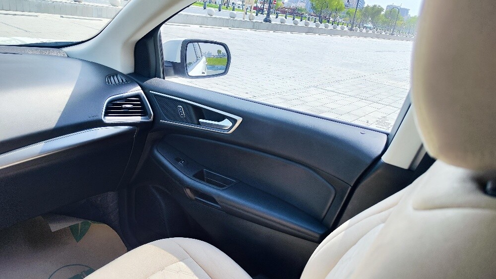 Ford Edge SEL 2022 AWD | Under War - 14