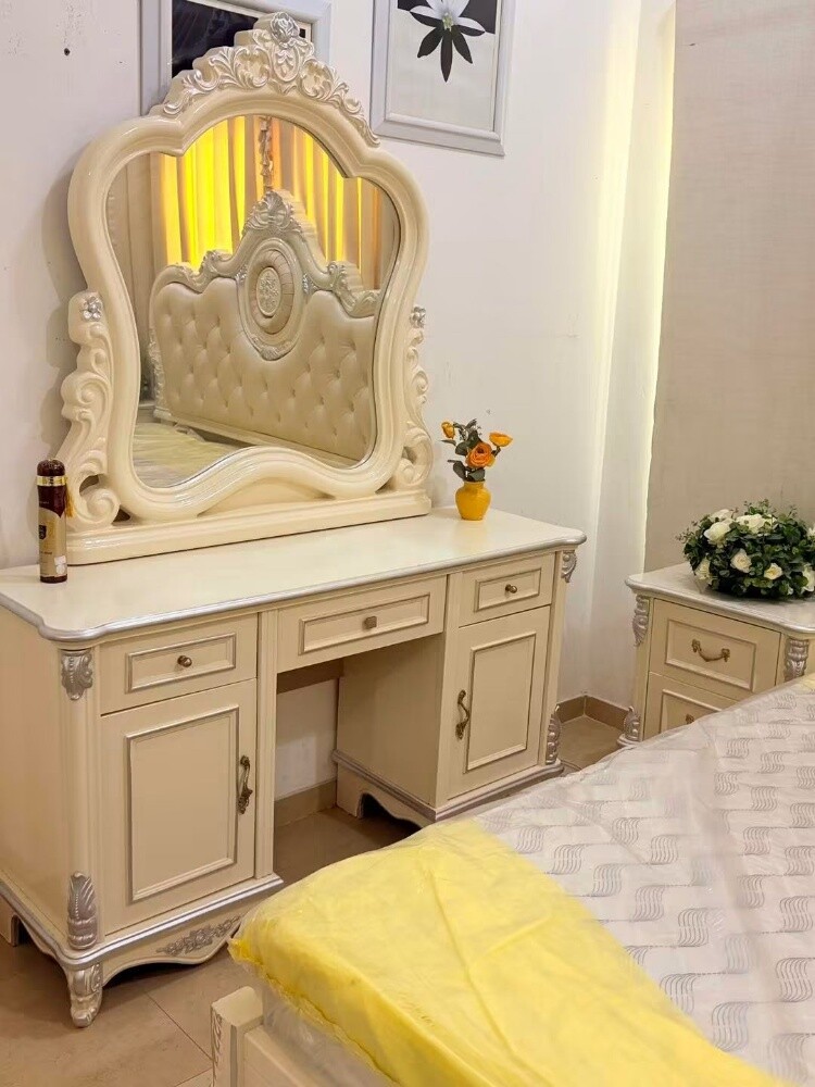 king size bedroom set FOR sell - 3