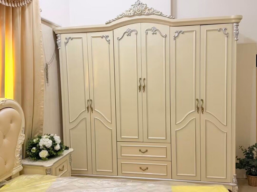 king size bedroom set FOR sell - 4