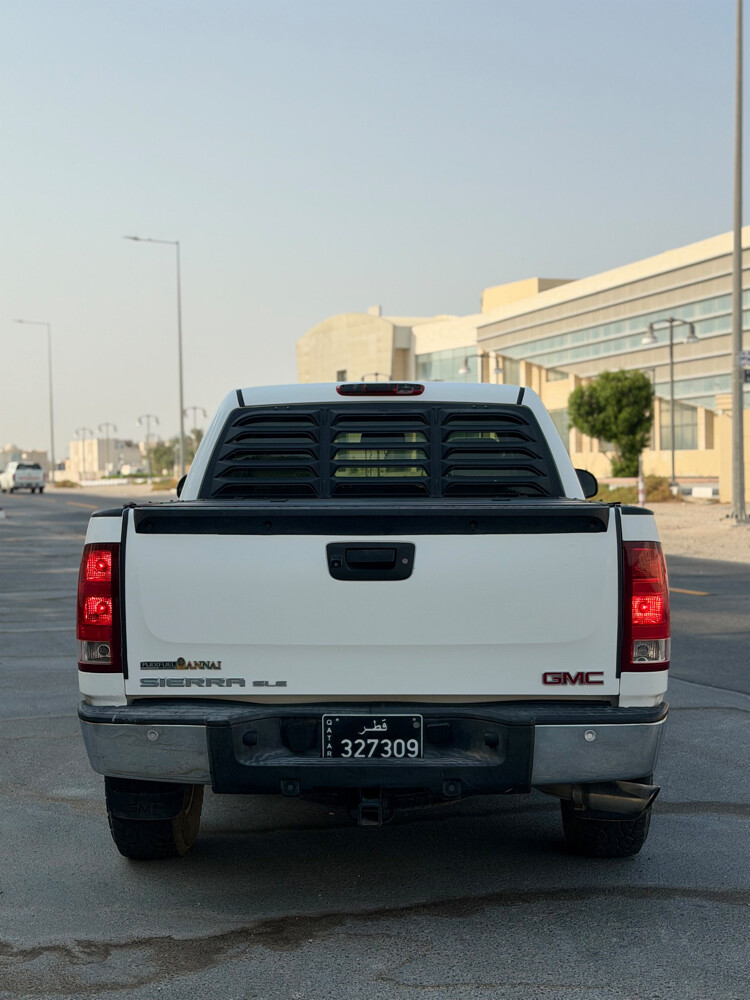 GMC Sierra 2010 - 2