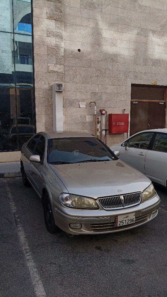 Nissan sunny 2003 - 1