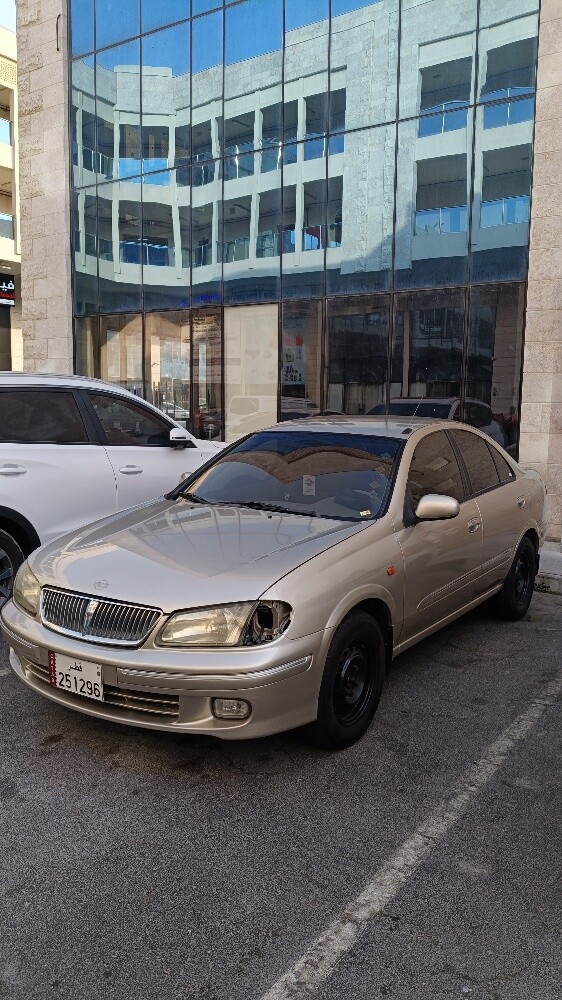 Nissan sunny 2003 - 2