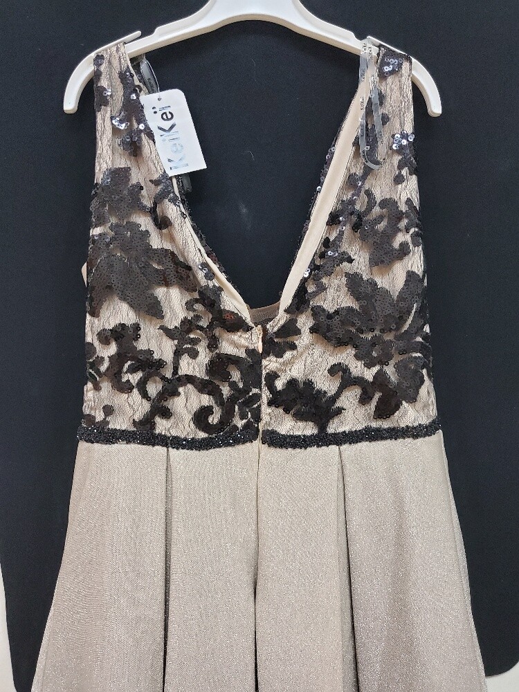 New long occasion dress with tag - 2