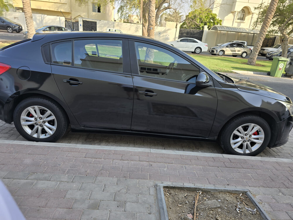 Chevrolet cruise LT Hatchback 2013  - 5