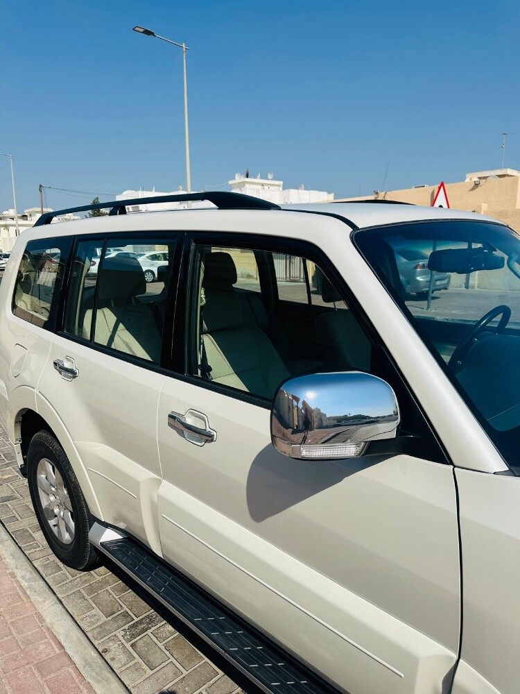 URGENT SALE–MITSUBISHI PAJERO 2020 - 4