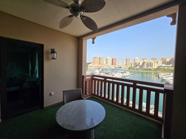 SPECIAL TOWNHOUSE 1 MASTER BDR - 14