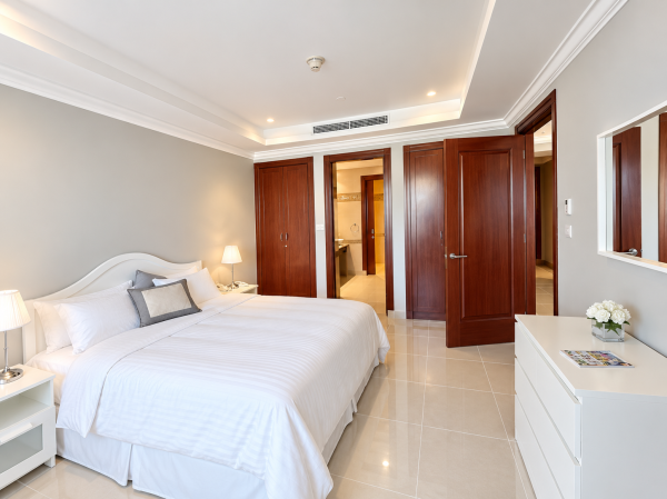 SPECIAL TOWNHOUSE 1 MASTER BDR - 2
