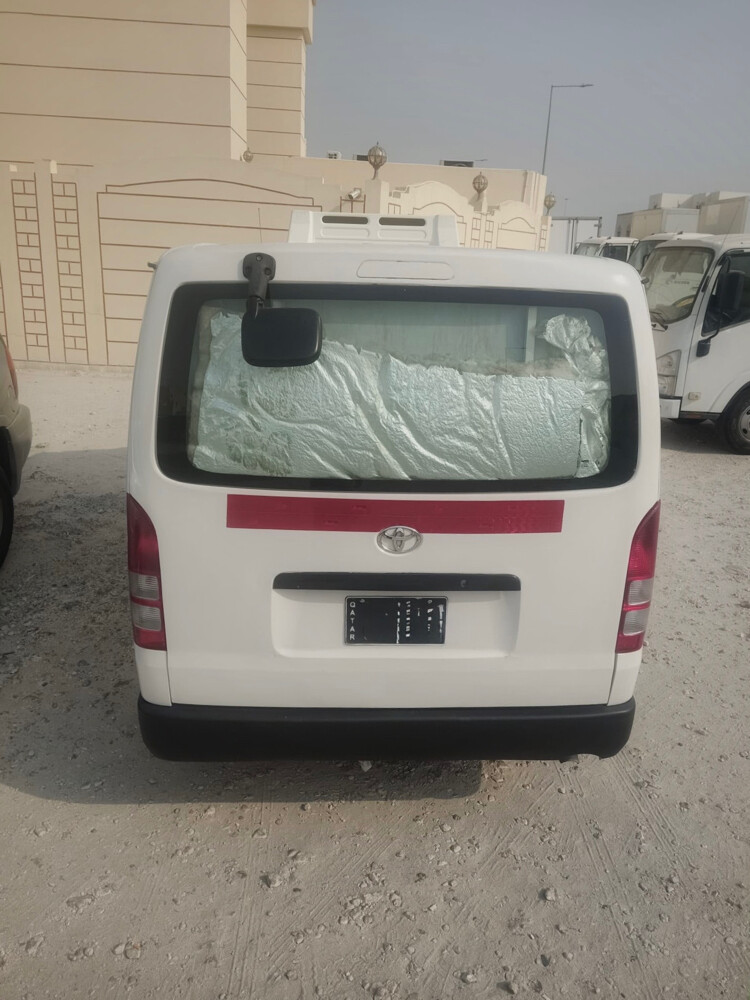 2017 HIACE CHILLER FOR SALE - 4