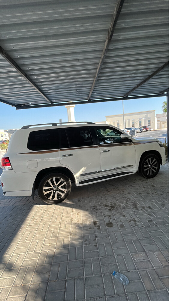 Toyota Land Cruiser GXR V6 - 5