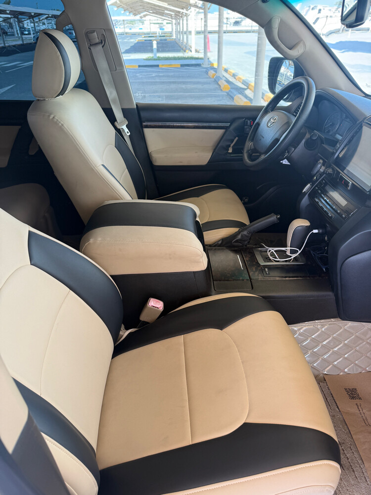 car is very good and clean - 10