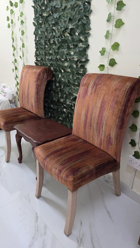 Very Good Condition 2 Chair - 2
