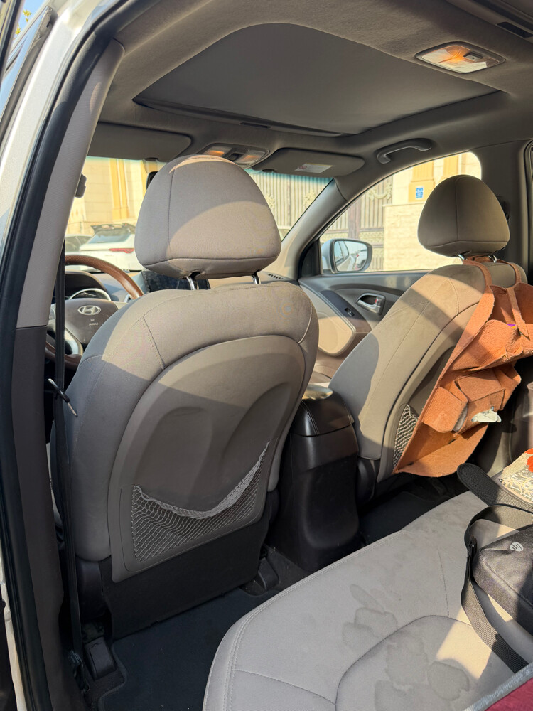 2014 Hyundai Tucson Limited - Used - 4