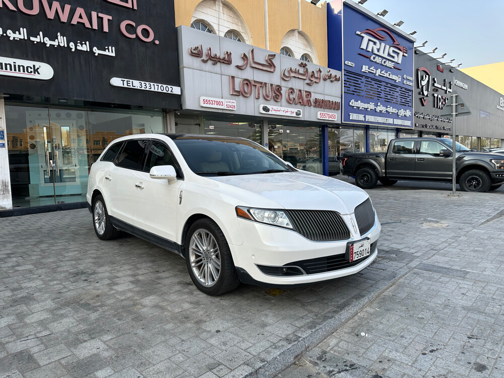 LINCOLN MKT 2016 130km - 1