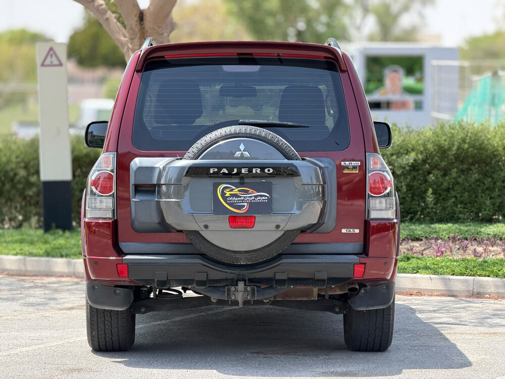 Mitsubishi Pajero - 5