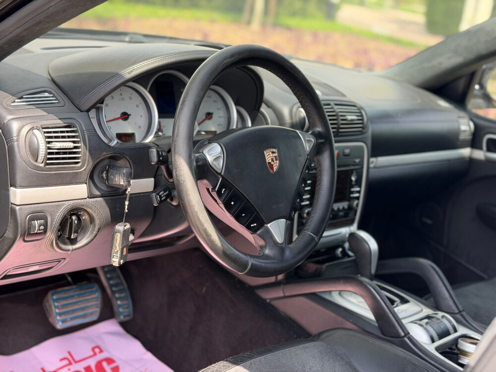 Porsche cayenne GTS - 9