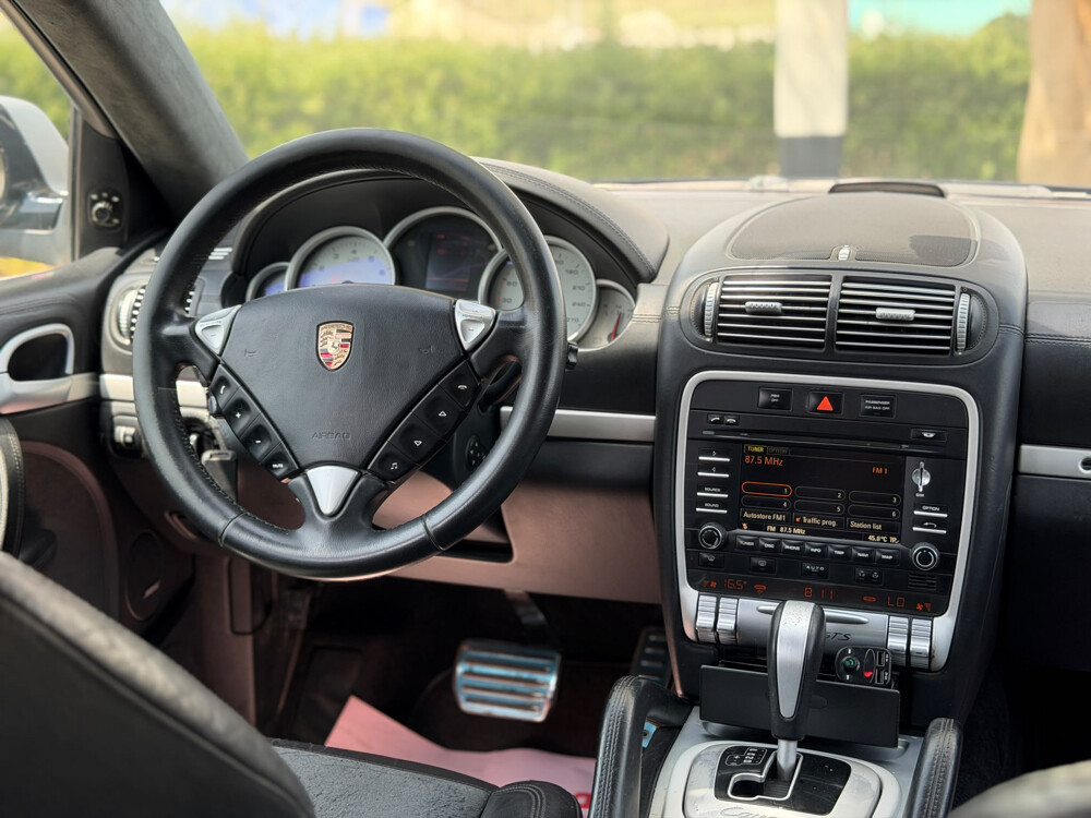 Porsche cayenne GTS - 12