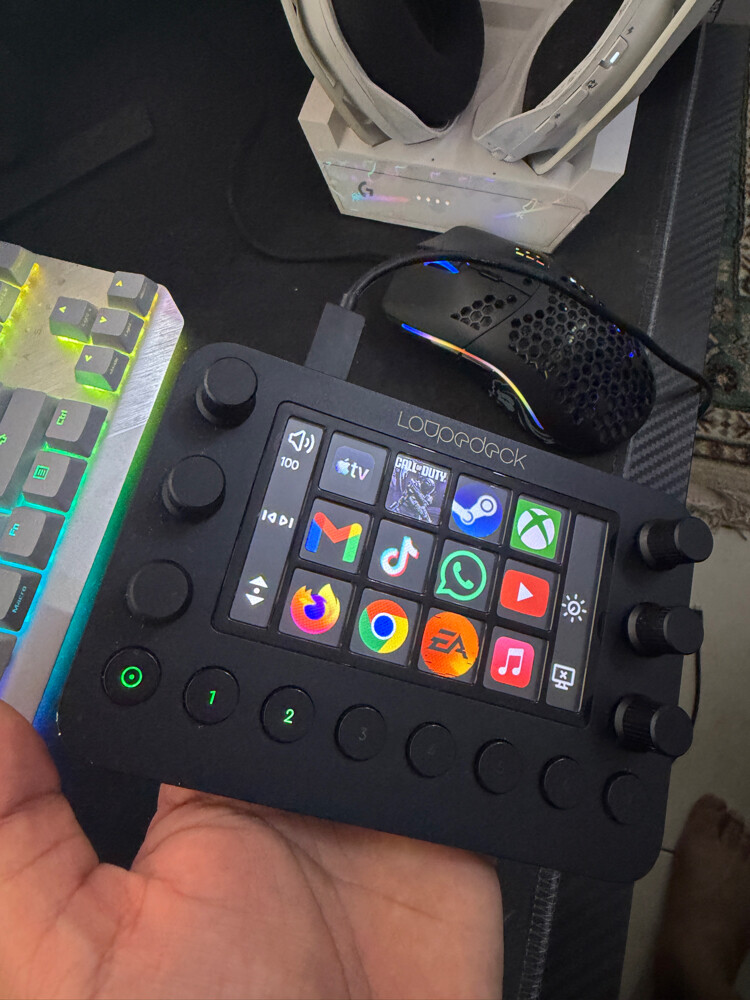 loupedeck live for content creators - 3