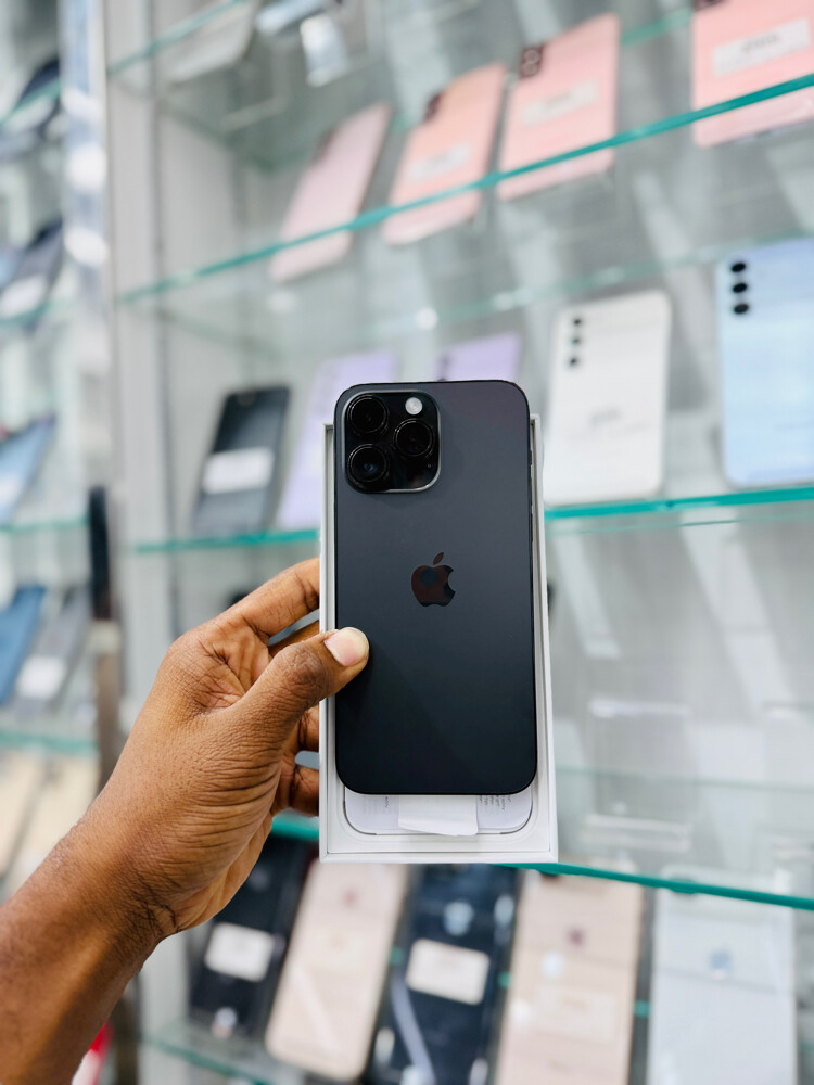 iPhone 14 Pro Max  - 3