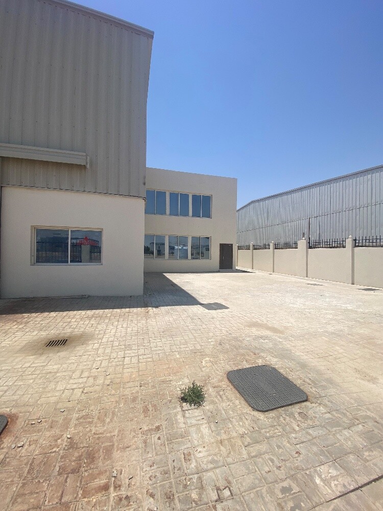 For rent, it is stored in Al Awamer - 2