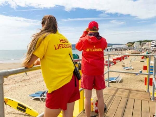 Lifeguard Beach Resort-Qatar - 2