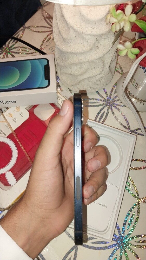 iPhone 12 Black 128gb - 4