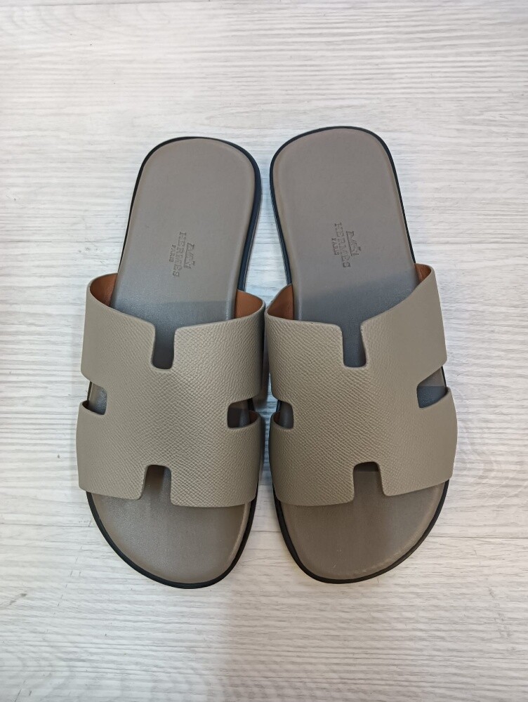 Hermes slipper available - 8