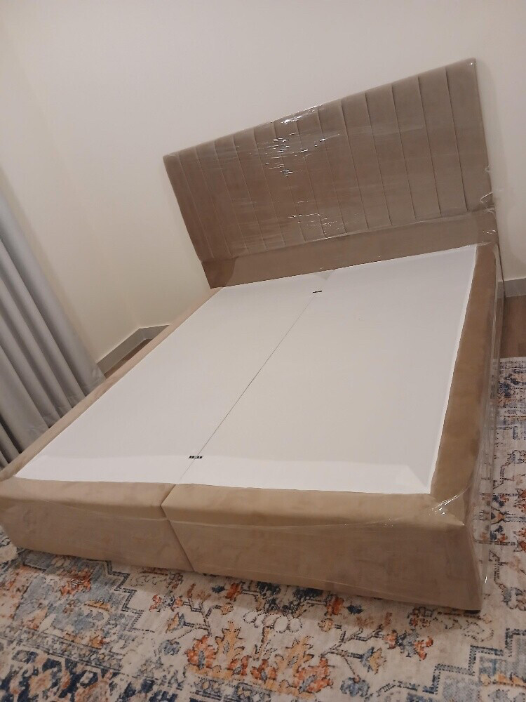 Online furniture 30408640 - 11