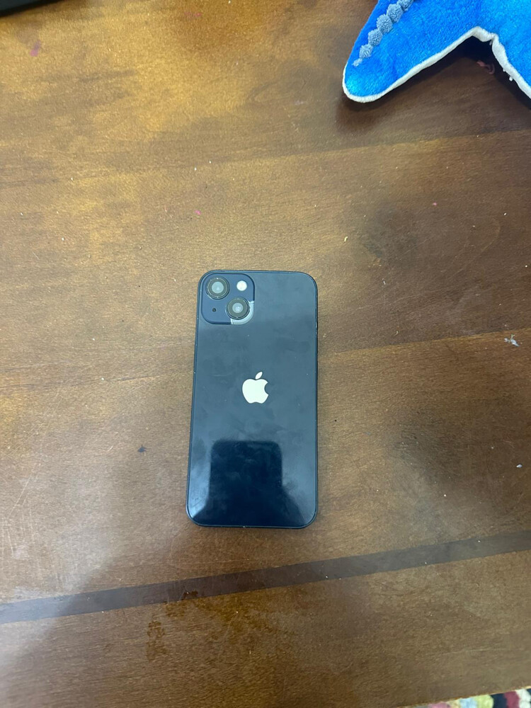 I phone 13 - 1