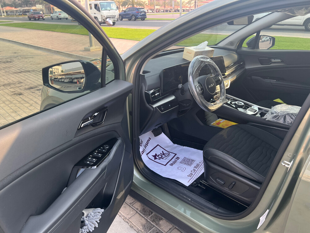 Kia sportage 2025 L-30000 km - 4