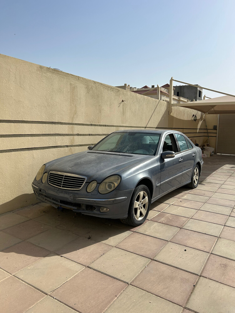 mercedes-benz E240 2003  - 1