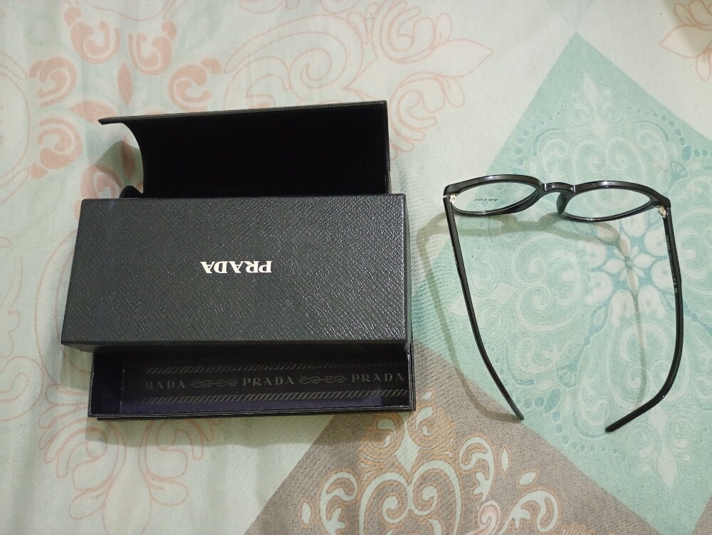 Prada eyeglass - 6