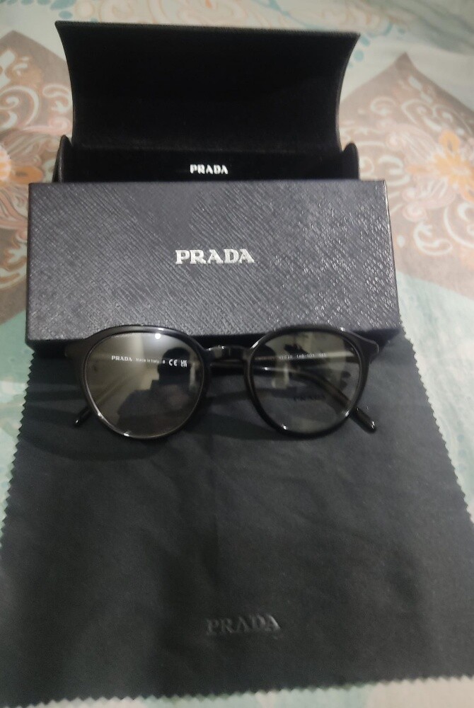 Prada eyeglass - 2