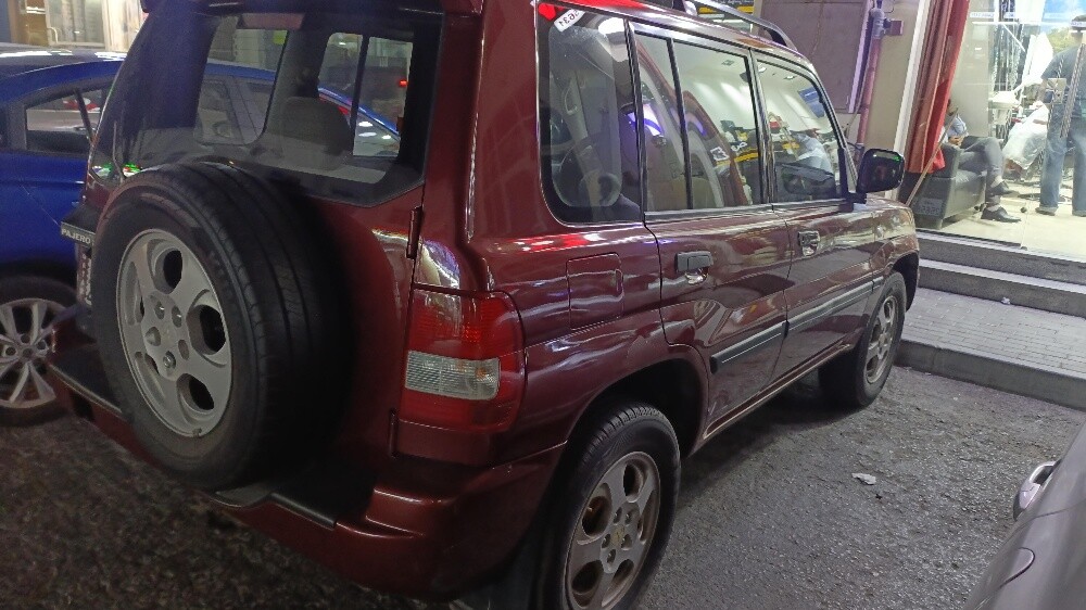 Pajero io - 2