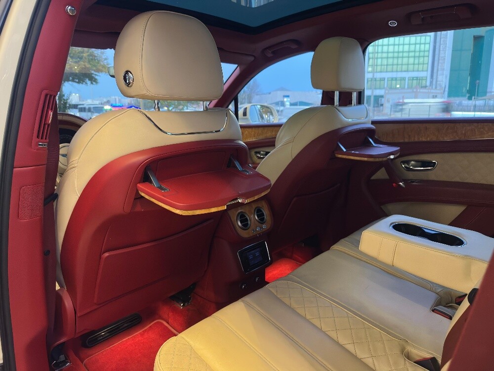 Bentley Bentayga 2017 - 10