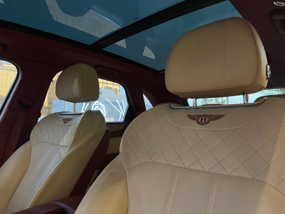 Bentley Bentayga 2017 - 12