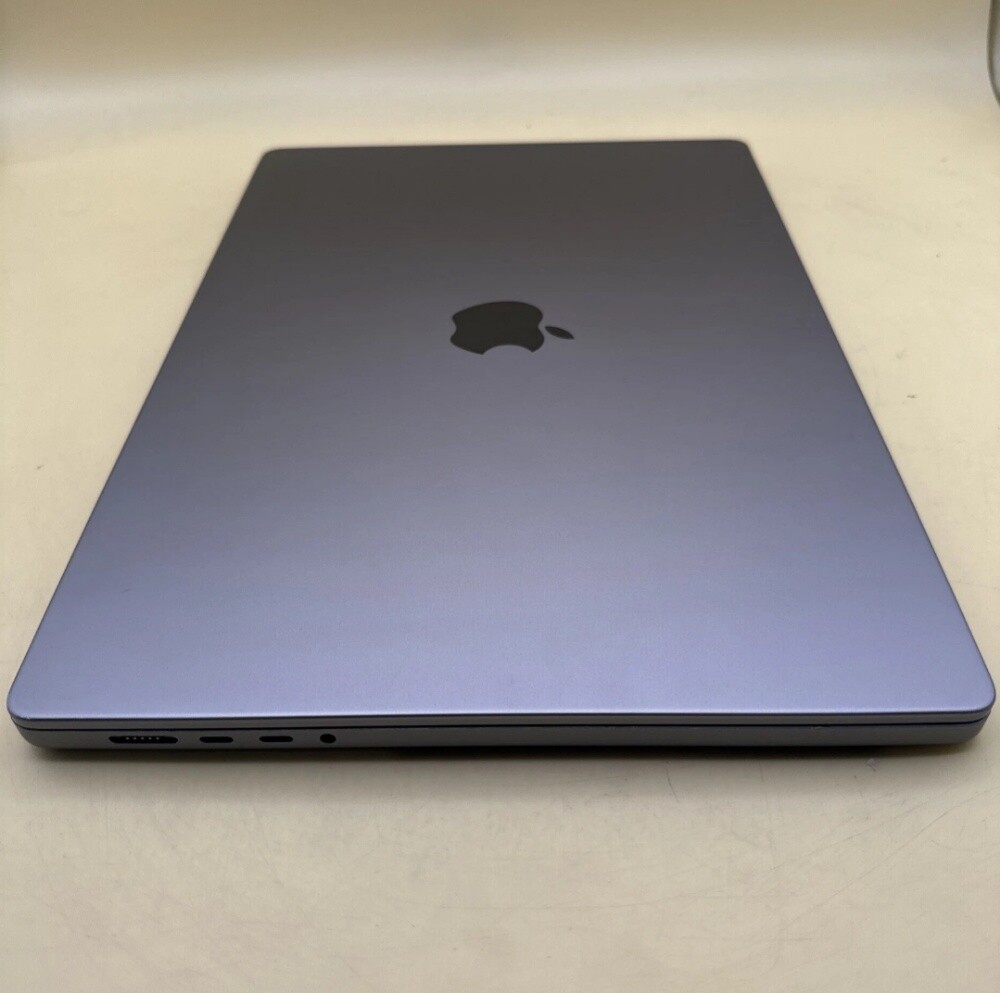 MacBook pro A2485 (M1 Pro) - 5