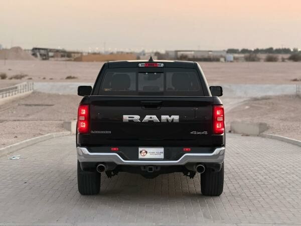 Dodge Ram 1500 Laramie 2025 - 5