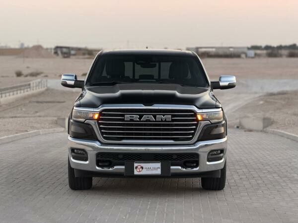 Dodge Ram 1500 Laramie 2025 - 2