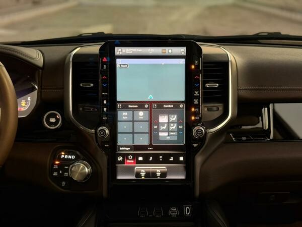 Dodge Ram 1500 Laramie 2025 - 13