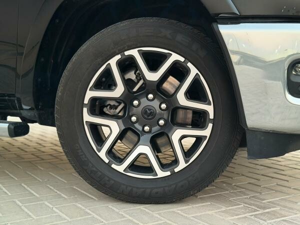Dodge Ram 1500 Laramie 2025 - 9