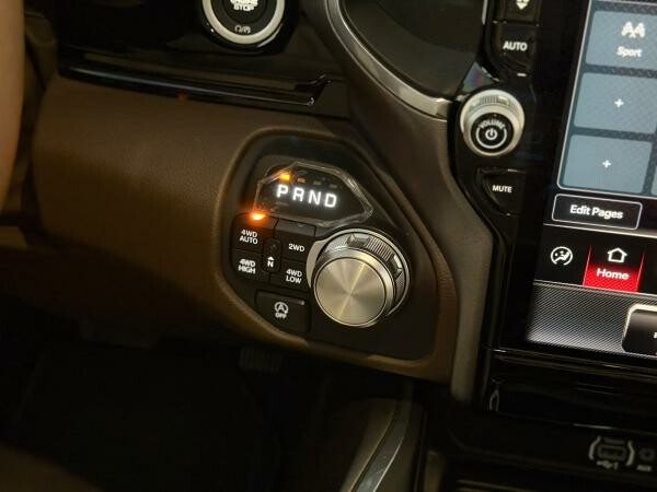 Dodge Ram 1500 Laramie 2025 - 10