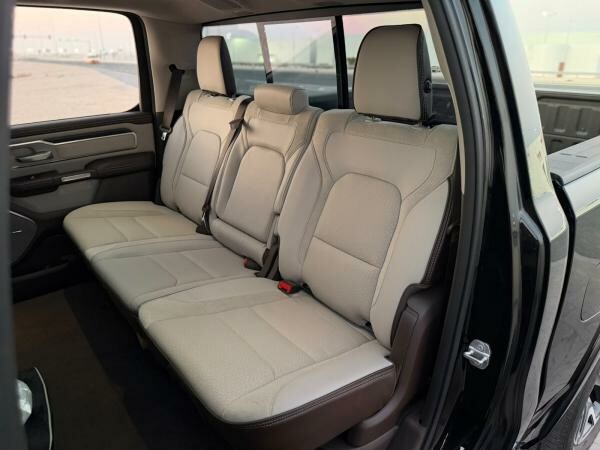 Dodge Ram 1500 Laramie 2025 - 14