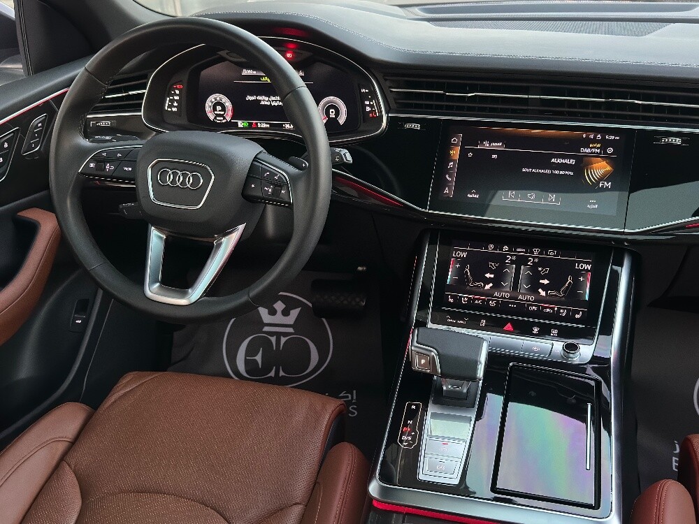 Audi Q8 S -line 2023 - 19