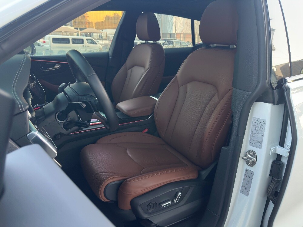 Audi Q8 S -line 2023 - 14